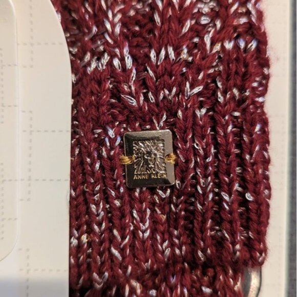 ANNE KLEIN Scarf and Hat Gift Set Red NEW - Picture 6 of 8